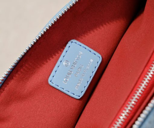 Louis Vuitton Coussin Pm Ice Blue 26Cm M21197 - Image 4