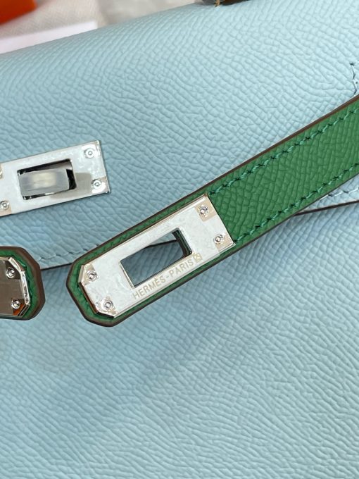 Hermes Kelly Mini 20 Bleu Brume, Vert Jade and Gold Epsom Palladium Hardware - Image 5