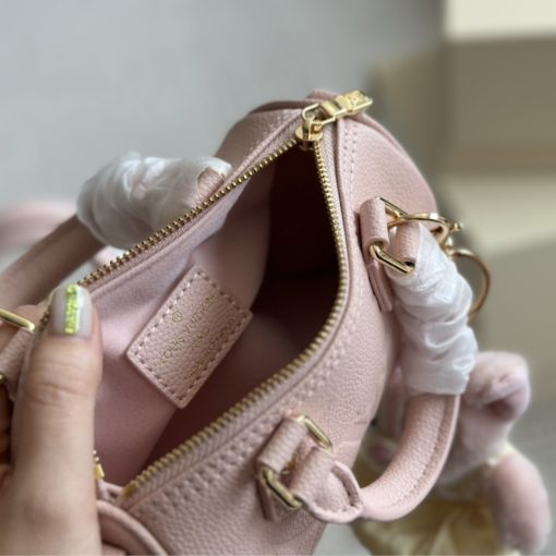 Louis Vuitton Speedy Bandouli?re 20 Monogram Empreinte Pink Opale 20Cm M47136 - Image 4