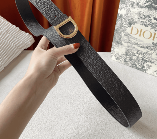 Ysl Multi-Folded Wallet In Grain De Poudre Embossed Leather Black 414404Bow021000 - Image 2