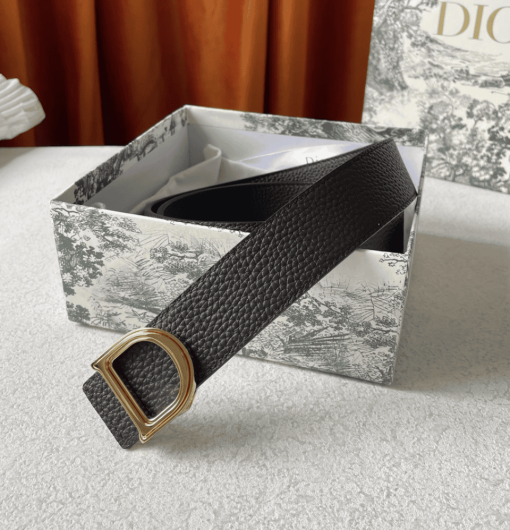 Ysl Multi-Folded Wallet In Grain De Poudre Embossed Leather Black 414404Bow021000 - Image 6