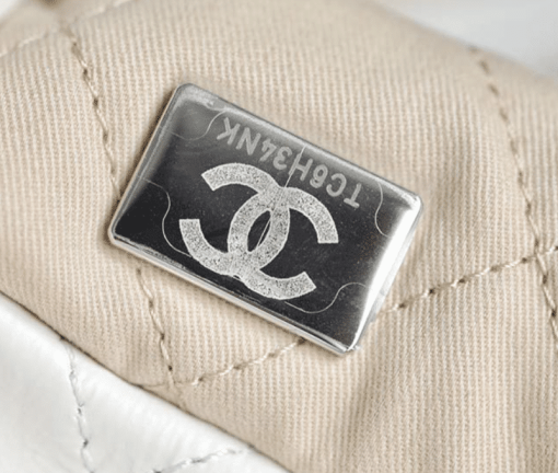 Chanel 22 Handbag White Silver 42Cm As3261 - Image 4