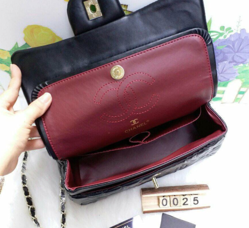 Chanel Flap Bag With Camellia Flower Chain Black 26Cm - Image 4