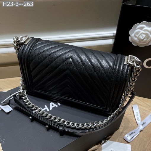 Chanel Boy Caviar Chevron Quilted Flap Bag Black 25Cm - Image 5