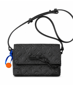 Louis Vuitton Steamer Wearable Wallet Monogram Taurillon Black 17Cm M81746