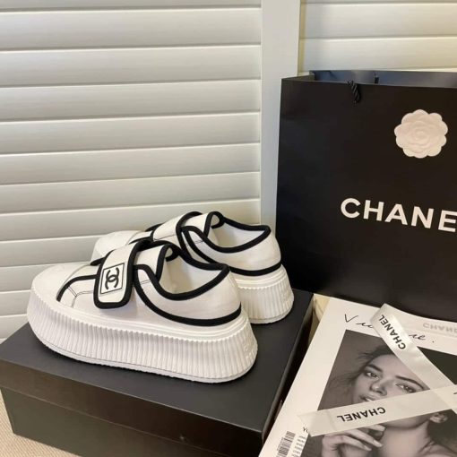 Chanel White Cc Cap Toe Slipon Sneaker White - Image 7