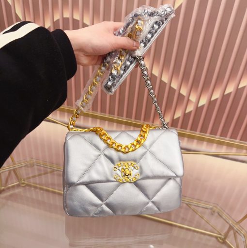 Chanel 19 Flap Bag In Silver Lambskin 25Cm - Image 4