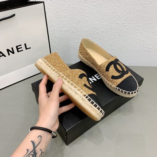 Chanel Cc Espadrilles Tweed Slip On Crinkled Beige - Image 9