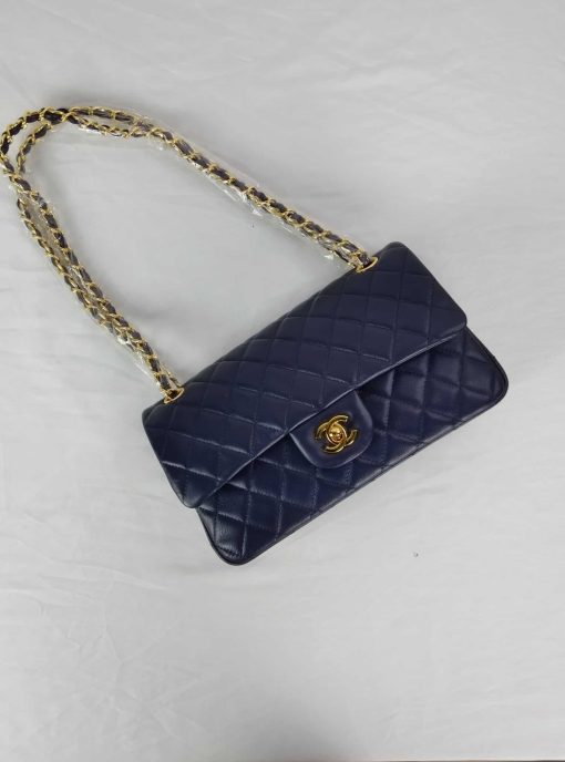 Chanel Classic Medium Lambskin Flap Navy And Gold 25Cm - Image 8