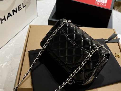 Chanel Mini Rectangular Flap Bag Patent Black 18Cm - Image 3