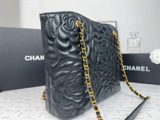 Chanel Camellia Tote Bag On Chain Woc Lambskin Black 41Cm - Image 2
