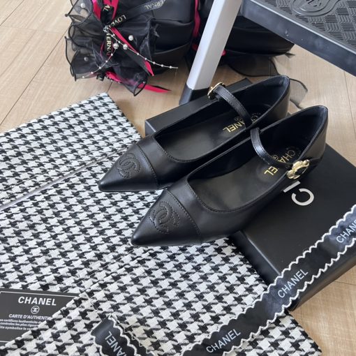 Chanel Pointed Toe Doll Shoes With Gold Flower In Black - Image 3