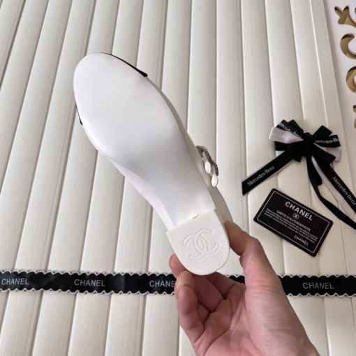 Chanel Mary Janes Lambskin And Grosgrain White G45696 B16524 Nx269 - Image 4
