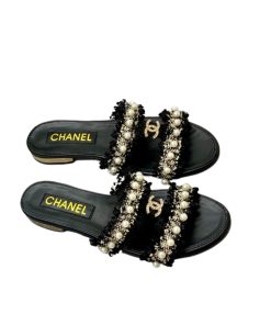 Chanel Mule Slippers Pearl Tweed Black