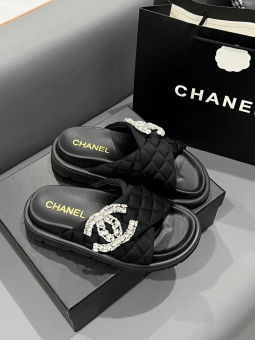 Chanel Cc Slippers Studded Black - Image 9