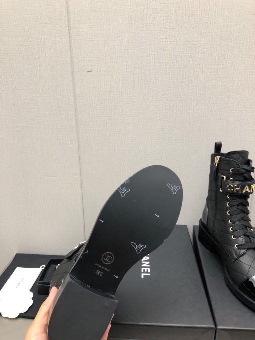 Chanel Combat Boots Lambskin And Patent Calfskin Black G45005 B13037 94305 - Image 5