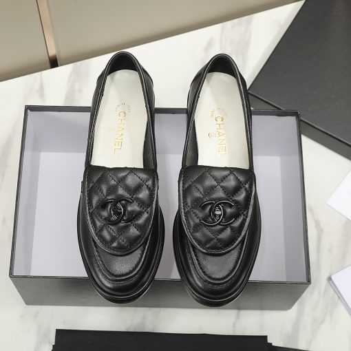 Chanel Cc Nib Turnlock Moccasins Flat Loafers Black - Image 7