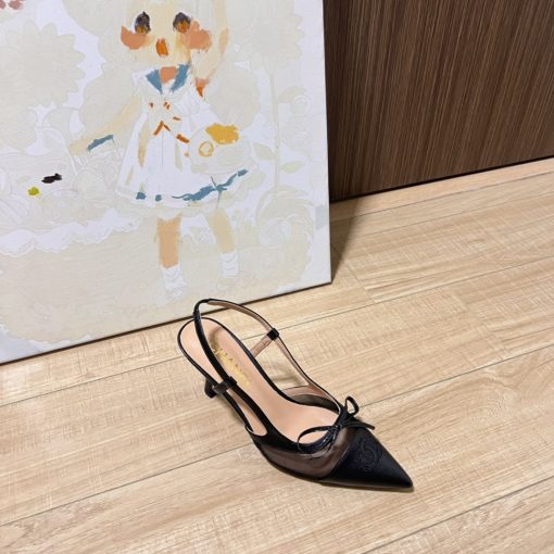 Chanel Platform Shoes Cream - Image 3