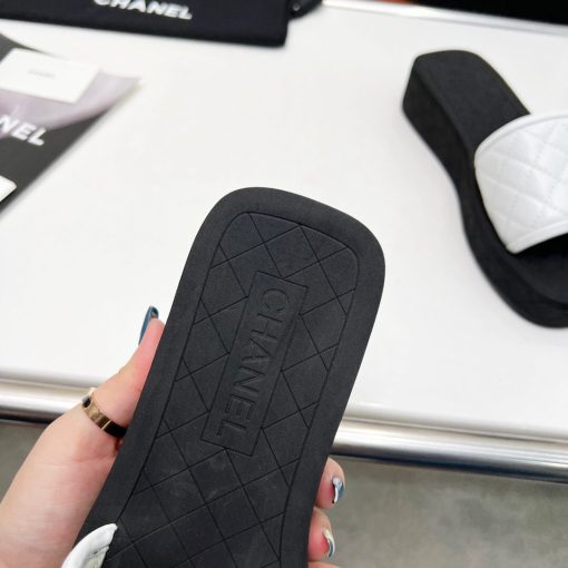 Chanel Cc Quilted Platform Slides Black - Image 7