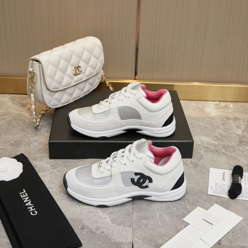 Chanel Suede And Leather Cc Low Top Sneakers White Pink - Image 7