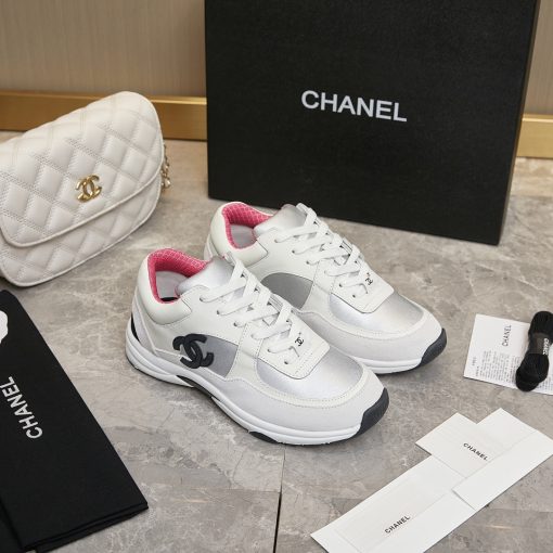 Chanel Suede And Leather Cc Low Top Sneakers White Pink - Image 8
