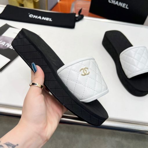Chanel Cc Quilted Platform Slides White - Image 2