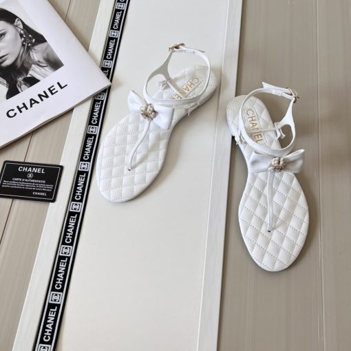 Chanel Sandals White G45258 - Image 3