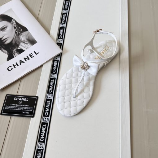 Chanel Sandals White G45258 - Image 4