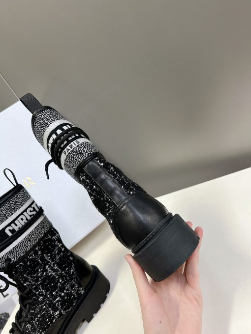 Louis Vuitton Laureate Platform Desert Boot Grey 1Ab2X9 - Image 3