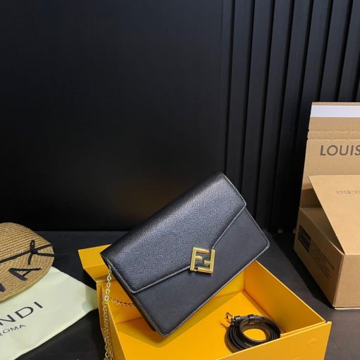 Fendi Ff Diamonds Wallet On Chain Black 22Cm 8M0488Alv4F0Kur - Image 4