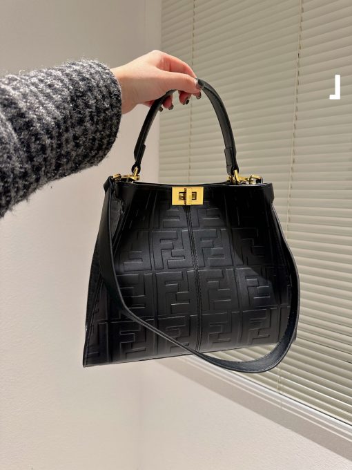 Fendi Original Peekaboo Black 30Cm - Image 5