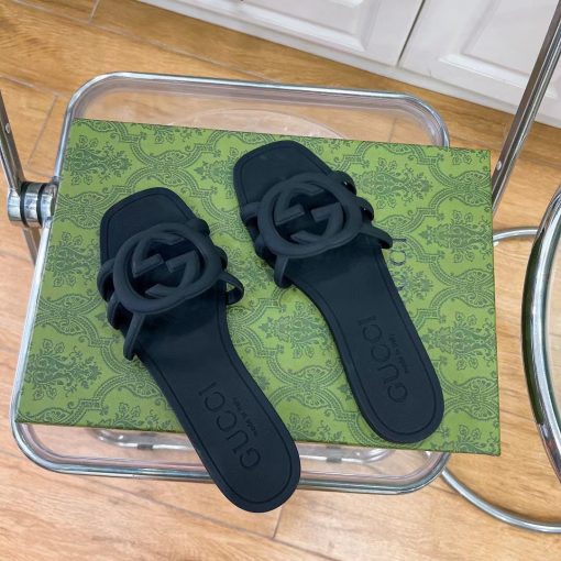 Gucci Women's Interlocking G Slide Sandal Black 780307 J8700 1000 - Image 5