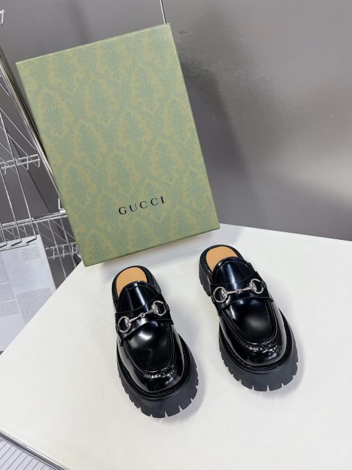 Gucci Women's Mule With Horsebit Black 764207 Ds800 1000 - Image 2