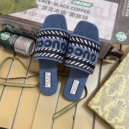 Gucci Women's Slide Sandal With Gucci Script Light Blue Denim 771589 Fack3 4609 - Image 6