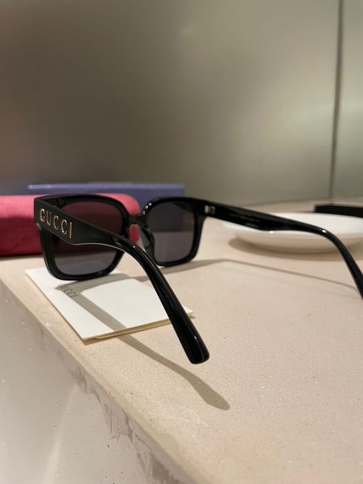 Gucci Sunglasses Gucci Logo Black - Image 9