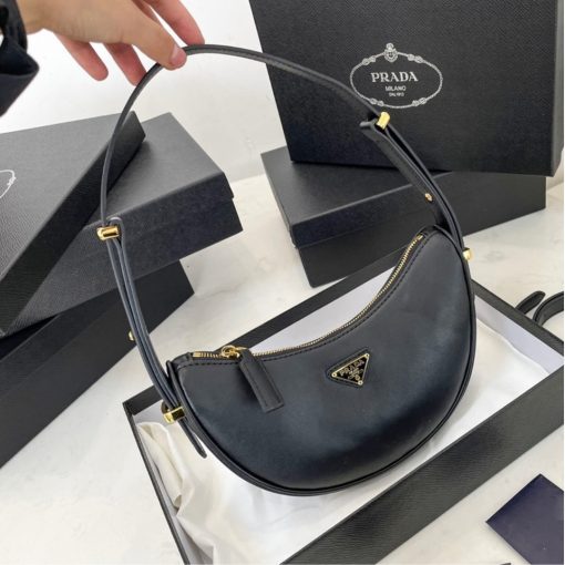 Prada Arqu Leather Shoulder Bag Black 23cm - Image 2