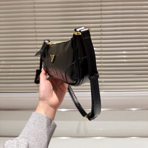 Prada Re Edition 2002 Leather Shoulder Bag Black - Image 4