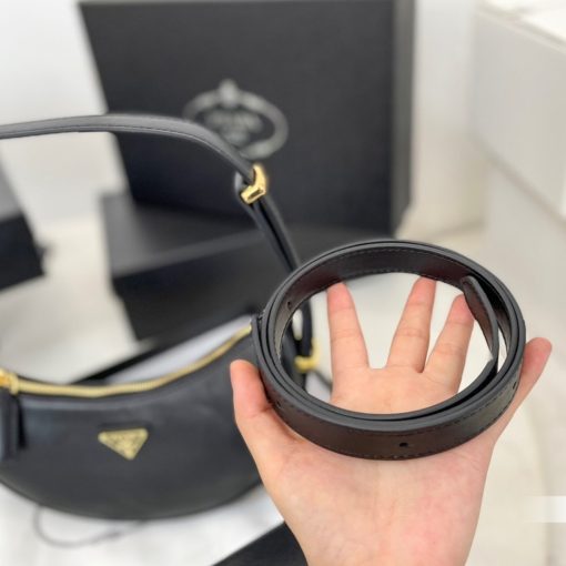 Prada Arqu Leather Shoulder Bag Black 23cm - Image 6