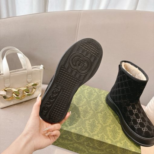 Gucci 1955 Horsebit Snow Boots Leather And Shearling In Black Beige - Image 7