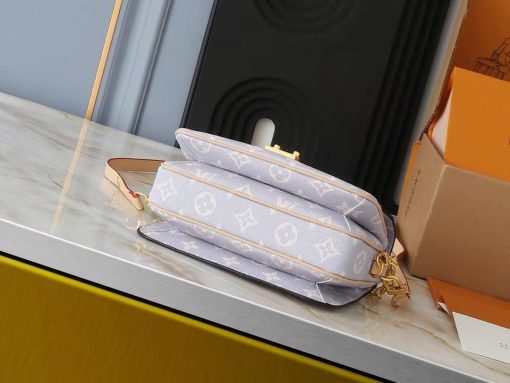 Louis Vuitton Pochette M?tis East West Coated Canvas Trianon Purple Gray 21Cm M12429 - Image 5