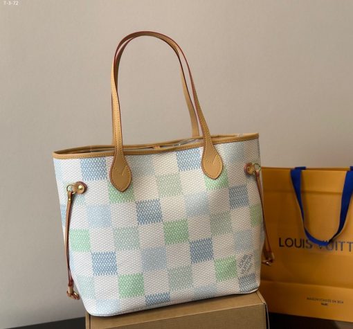 Louis Vuitton Neverfull Damier Canvas Pistachio 31Cm - Image 2