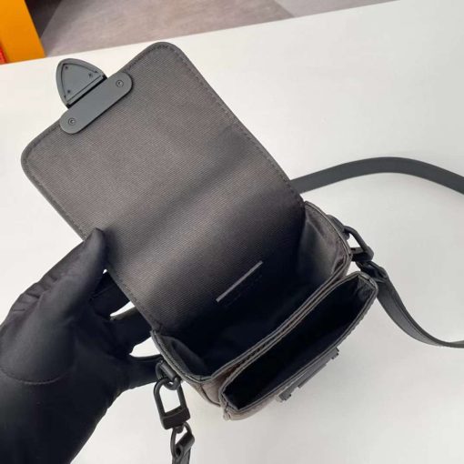 Louis Vuitton S Lock Vertical Wearable Wallet 19Cm M81522 - Image 8