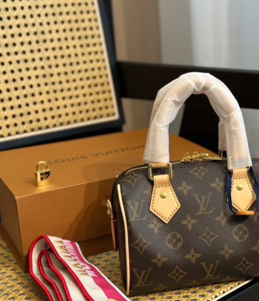 Louis Vuitton Speedy Bandouliere 20 Fuchsia M45948 - Image 3