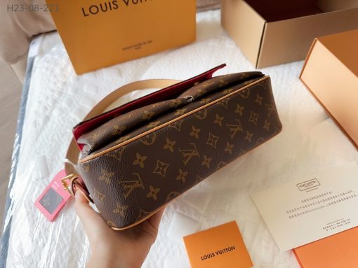 Louis Vuitton Viva Cite Mm In Monogram Canvas 30Cm - Image 4