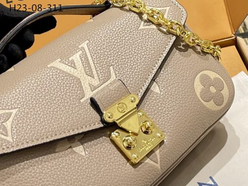 Louis Vuitton Pochette Metis East West Bag Gray Cream 21Cm M23081 - Image 5