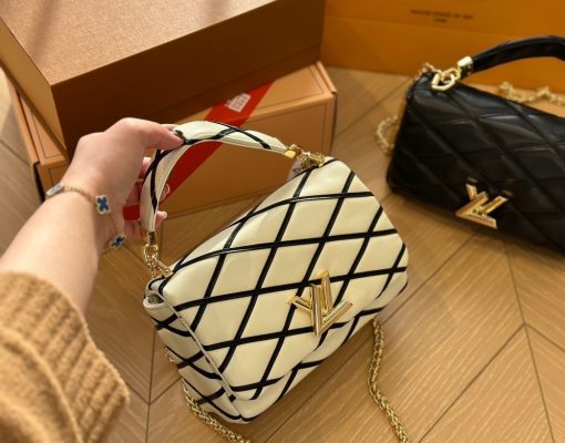 Louis Vuitton Go 14 Mm White Black 22Cm M22890 - Image 2