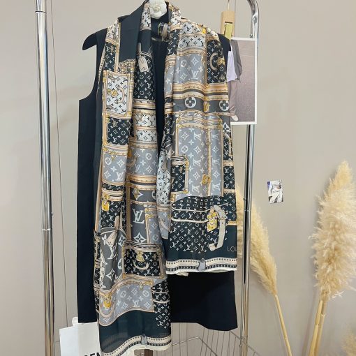 Chanel Cc Camellia Square Scarf Black - Image 4