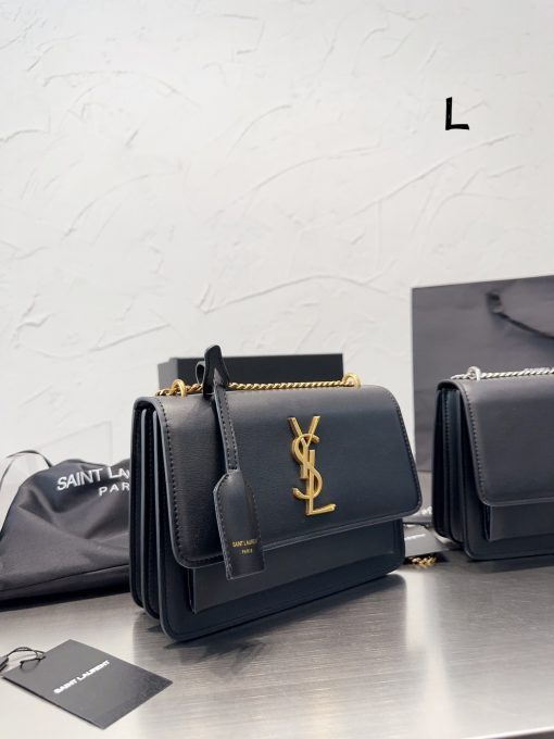 Saint Laurent Sunset Medium Chain Bag In Smooth Leather 22Cm 442906D420W1000 - Image 3