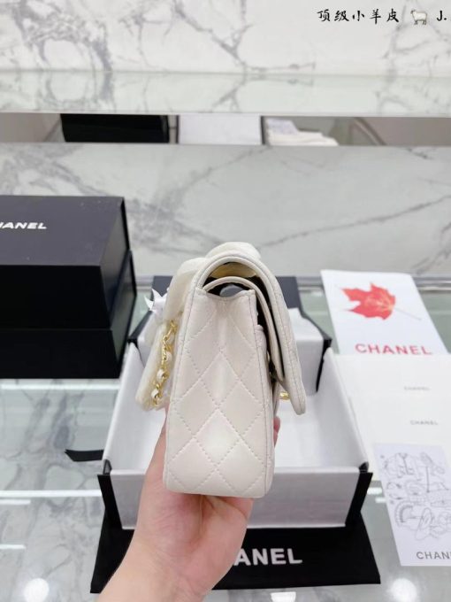 Chanel Classic Mini Flap Gold Hardware White 25Cm - Image 6