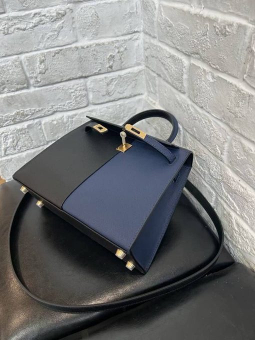 Hermes Kelly 28 Sellier Black Blue Indigo Blue Frida Epsom Gold Hardware - Image 3